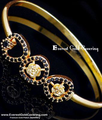 BCT642 - New Model Black Stone Flower Design Gold Plated Bracelet BCT642 - New Model Black Stone Flower Design Gold Plated Bracelet