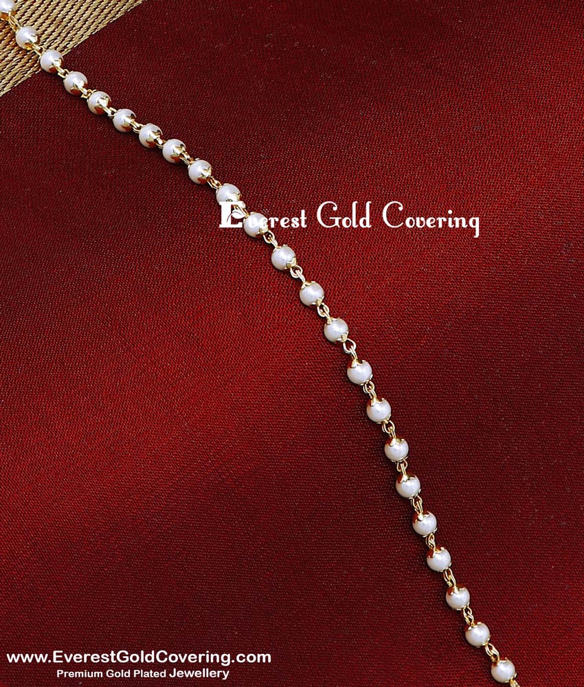 Elegant Light Weight Pearl Bead Bracelet Designs for Girls white pearl pearl bead bracelet designs