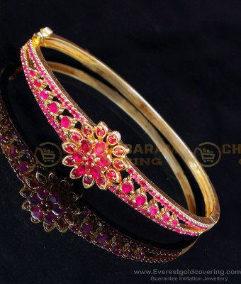 BCT483 - Unique Daily Wear Simple Gold Bracelet Designs for Ladies