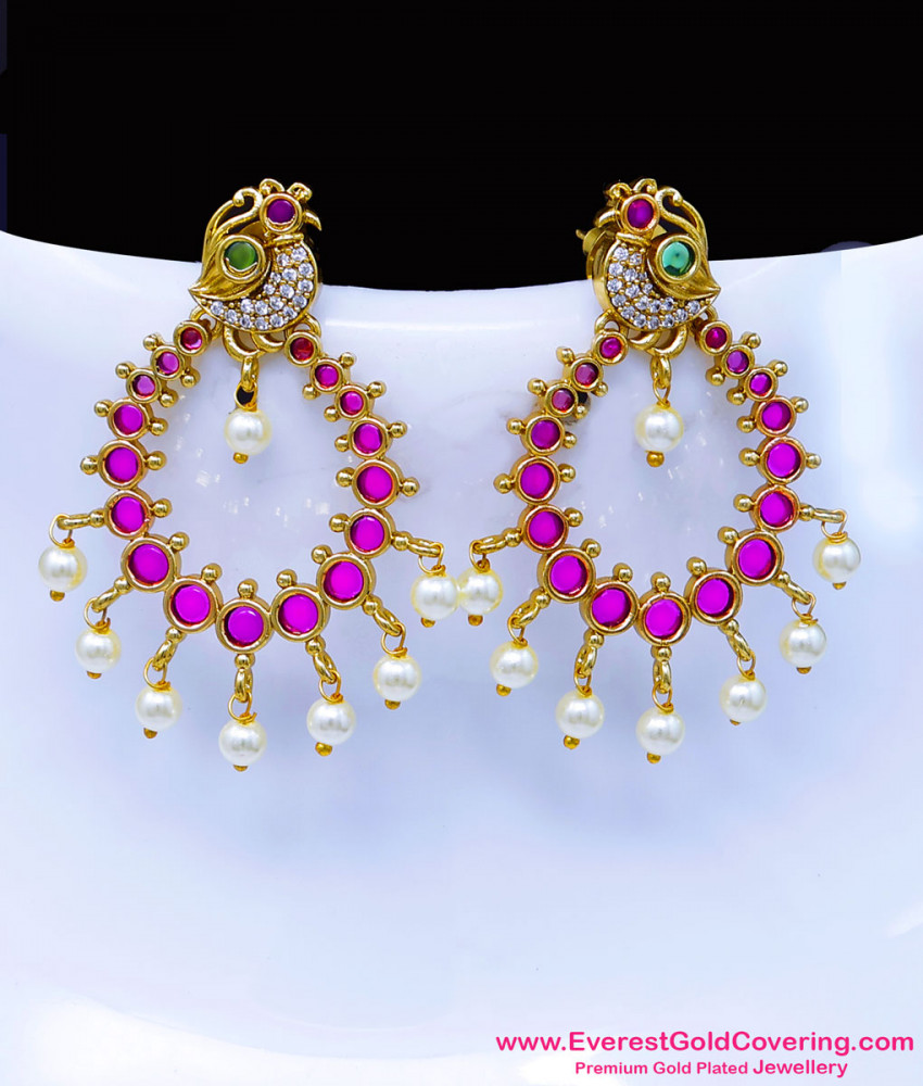 Lightweight party wear earrings