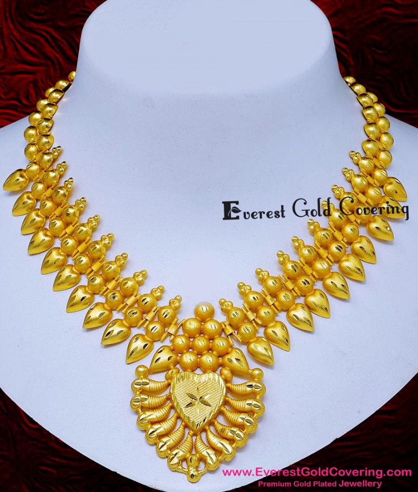yellow gold mango necklace designs