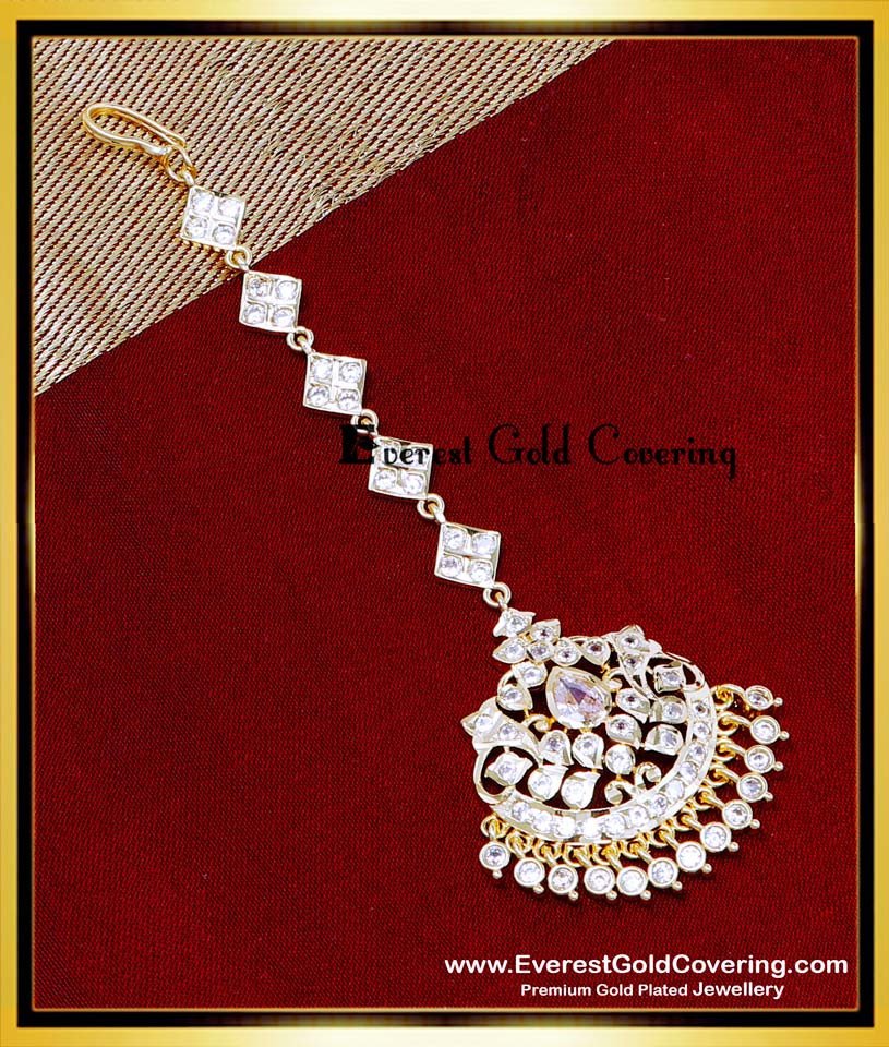 maang tikka, maang tikka gold design, maang tikka for bride, maang tikka gold, gold maang tikka design, small maang tikka, bridal maang tikka, nethichutti, nethichutti gold, nethichutti for bride, white stone maang tikka, nethichutti white stone