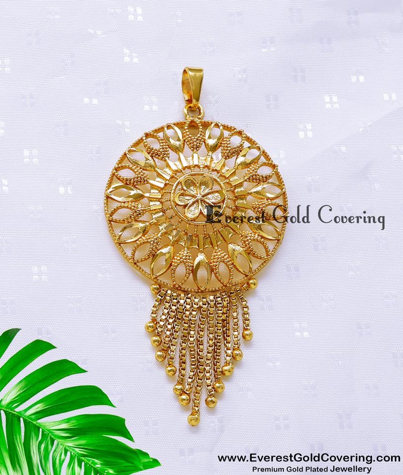 simple pendant gold