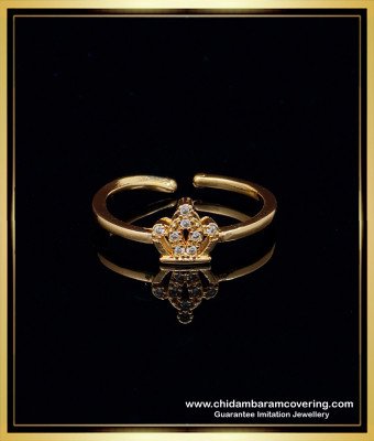RNG179 - Unique Daily Wear Light Weight Adjustable Queen Ring Design for Ladies   